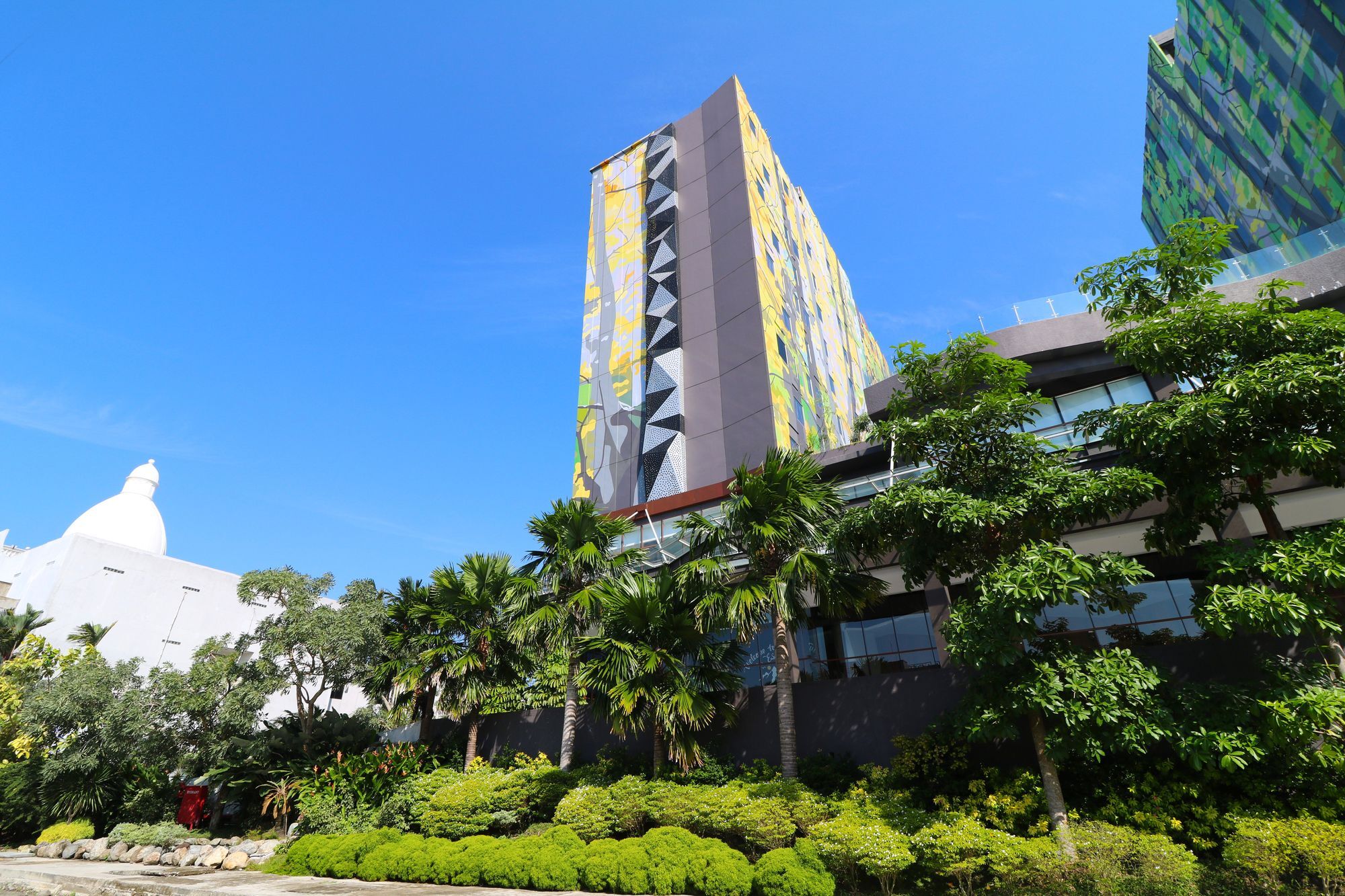 Prime Park Hotel & Convention Pekanbaru Buitenkant foto